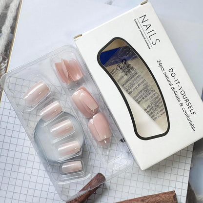 24 Stück Nude Pink Press on Nail, Kurze Quadratische False Nägel, Press-Ons Acryl Falschnägel Mit Gradient-Designs, Kurze Künstliche Glänzende Nägel